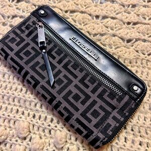 New Fashion inspired wallet